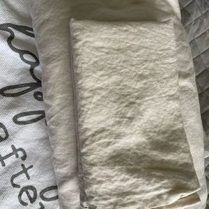 Queen linen sheets